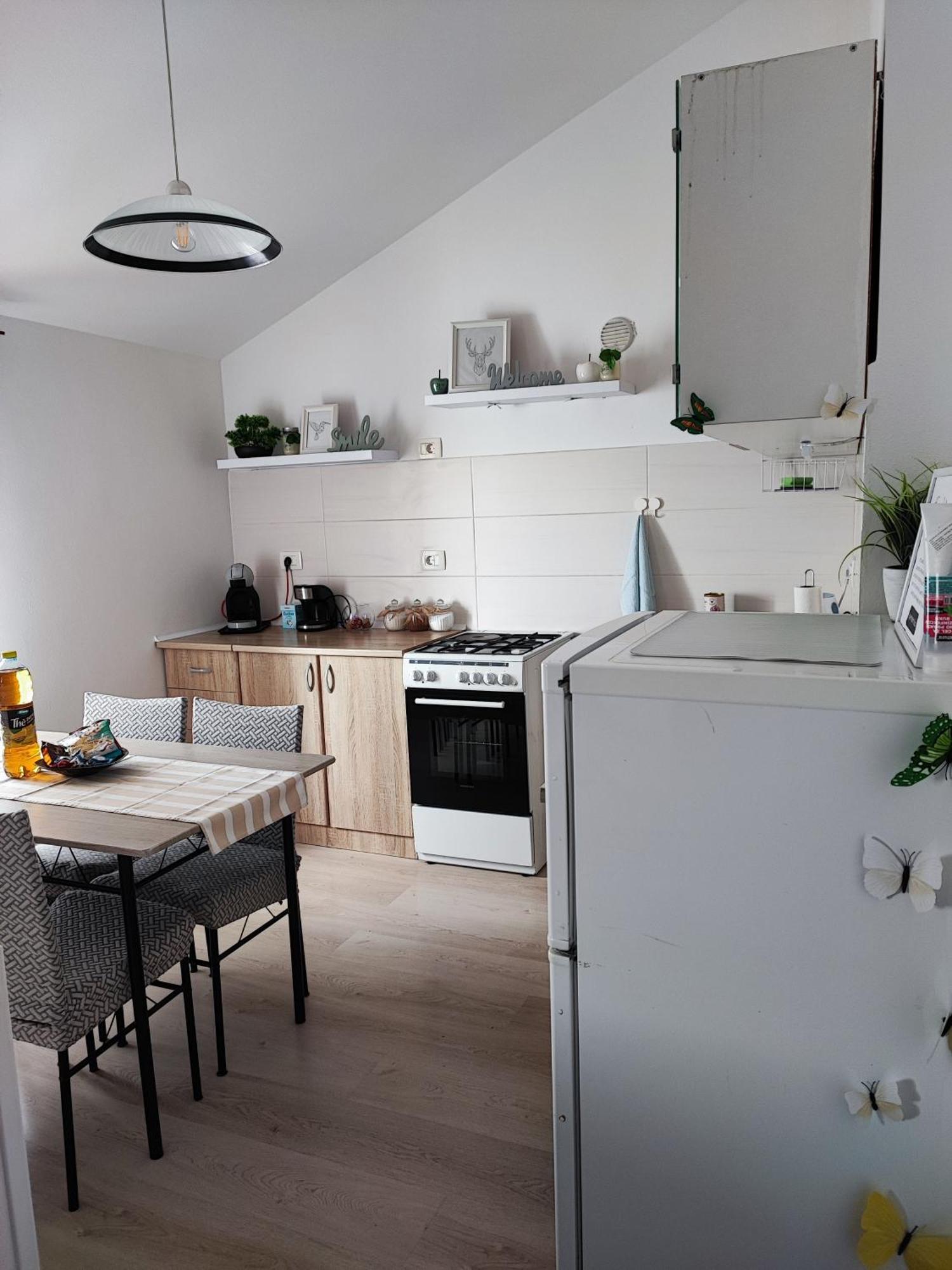 Apartment Nika Umag Kültér fotó