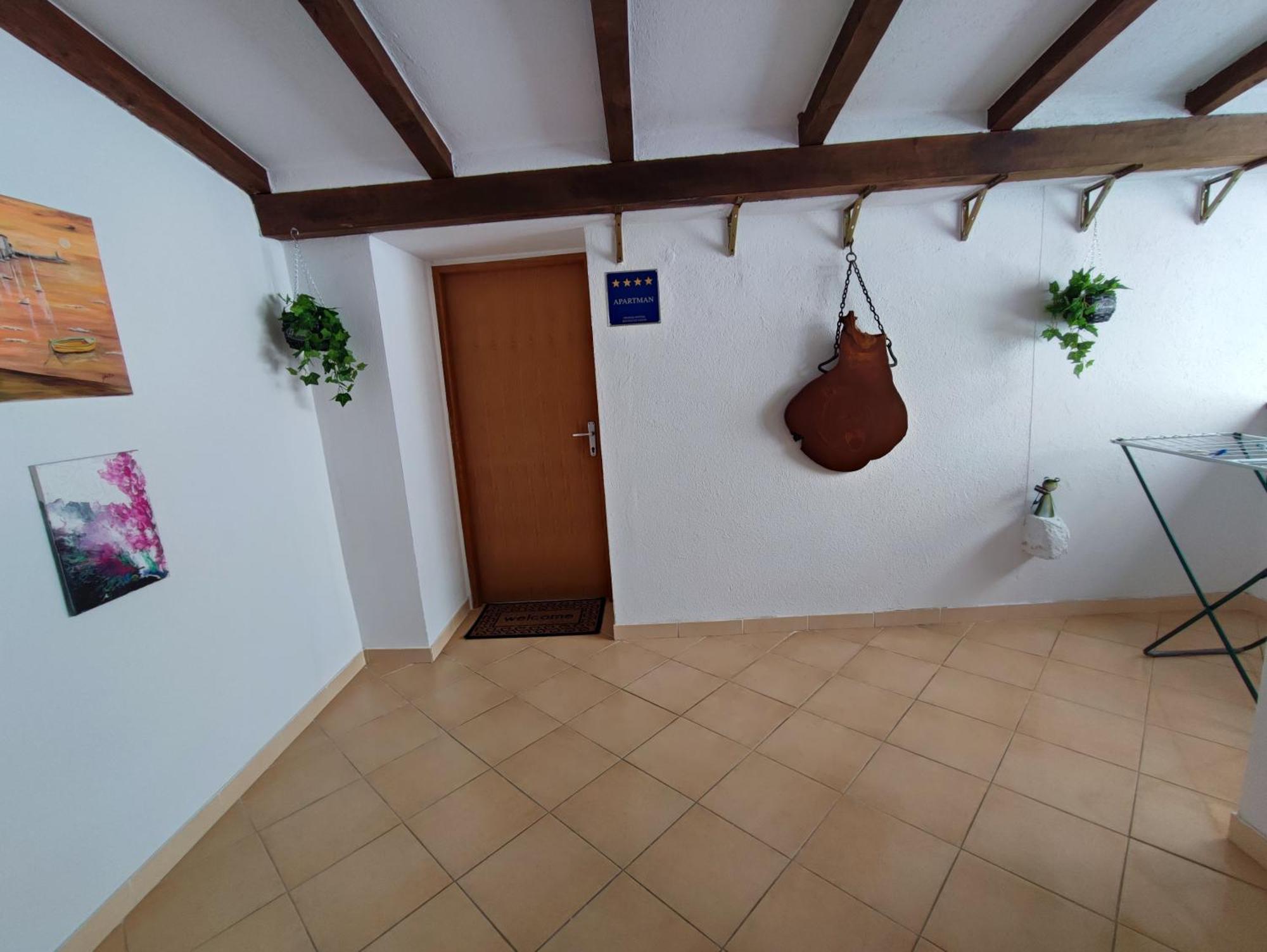Apartment Nika Umag Kültér fotó