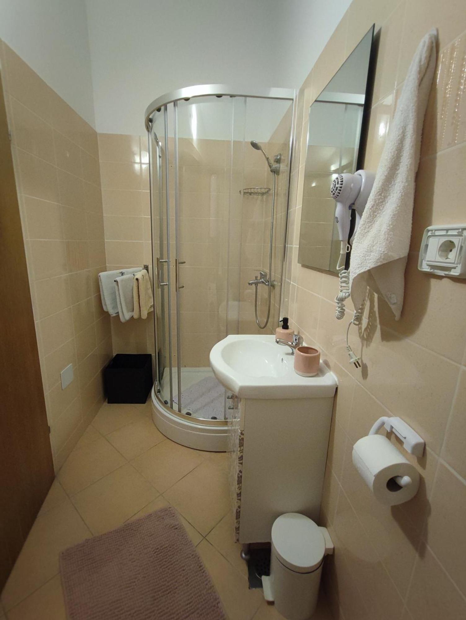 Apartment Nika Umag Kültér fotó