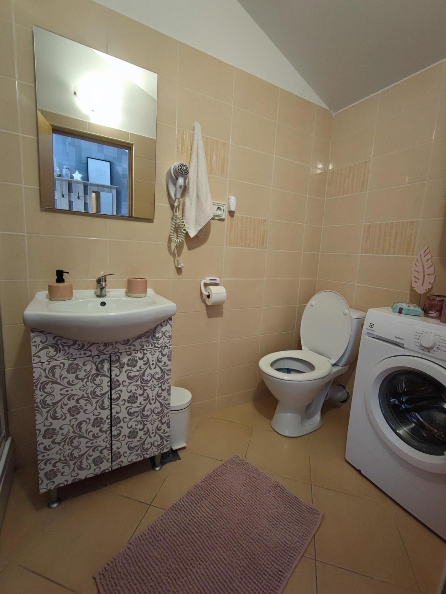 Apartment Nika Umag Kültér fotó