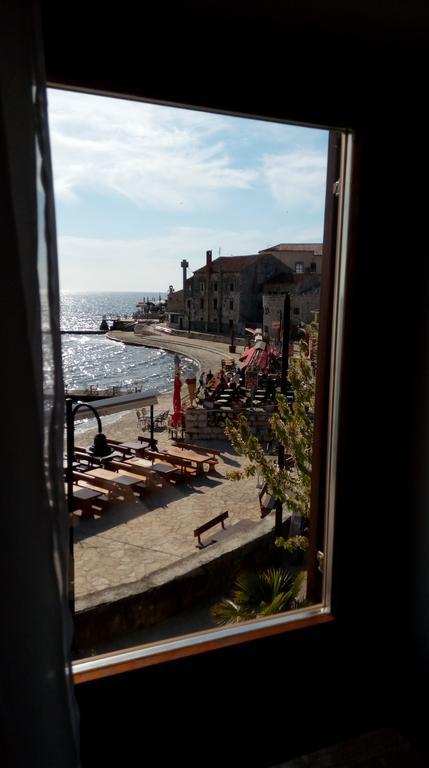 Apartment Nika Umag Kültér fotó